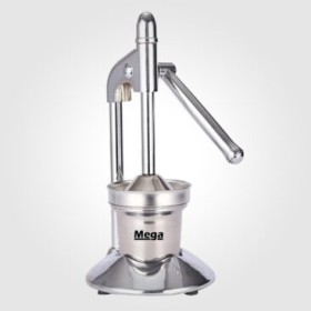 Small pomegranate and citrus juicer